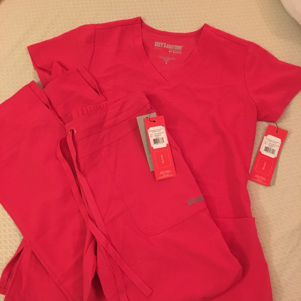 NWT greys anatomy scrubs